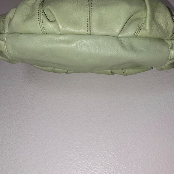 B Makowsky Soft Leather Shoulder Bag Green Chunky Gold Hardware NWT - Picture 7 of 16